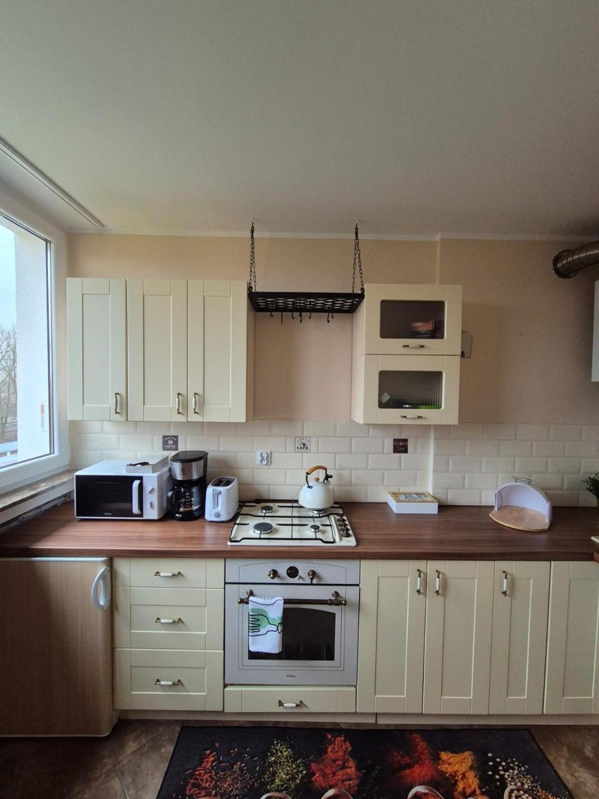 Stacja Kudowa Appartement Buitenkant foto