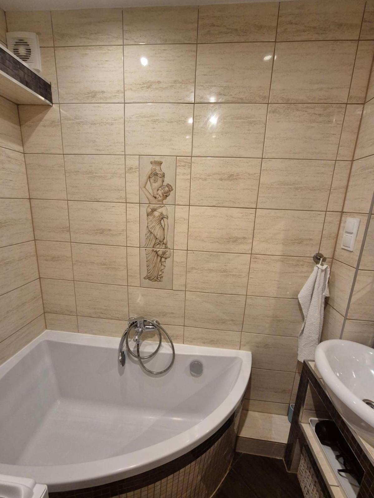 Stacja Kudowa Appartement Buitenkant foto